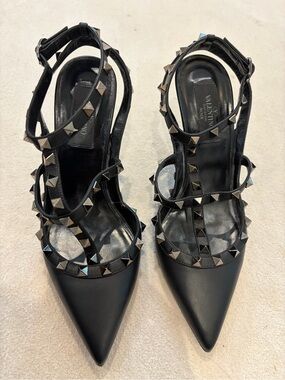 Valentino Garavani Black Pyramid-Stud Strappy Pointed Pumps